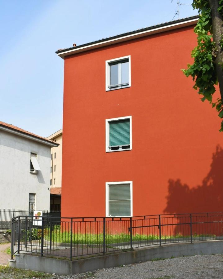 Ostello Di Saronno - Malpensa Hostel Exteriör bild