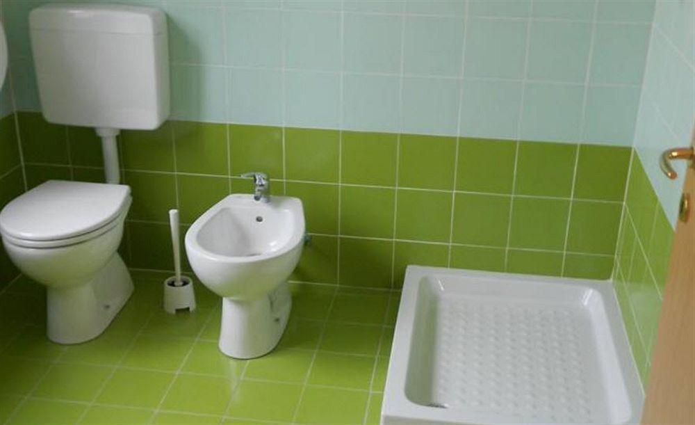 Ostello Di Saronno - Malpensa Hostel Exteriör bild